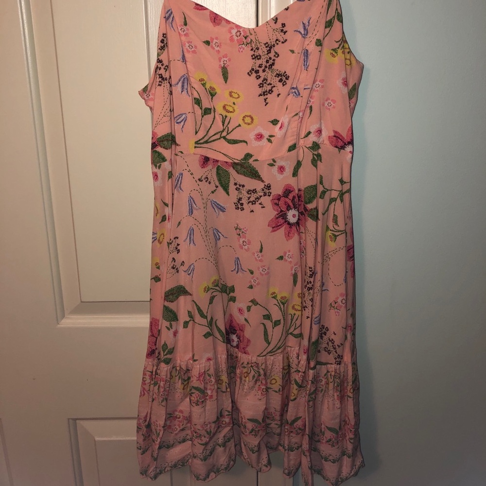 3/$20✨Pink Easter Dress